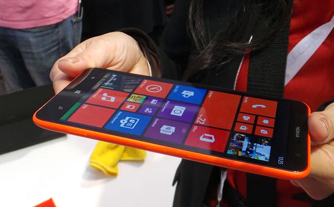 Nokia Lumia 1320 inceleme